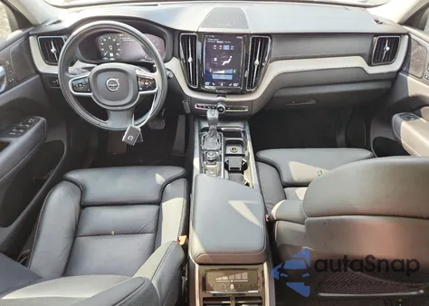 2020 Volvo Xc60 T5 Inscription z USA, uszkodzony, nr VIN YV4102RL8L1534565